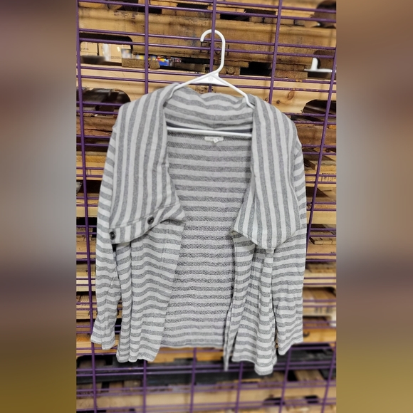 Jacket - Picture 2 of 3